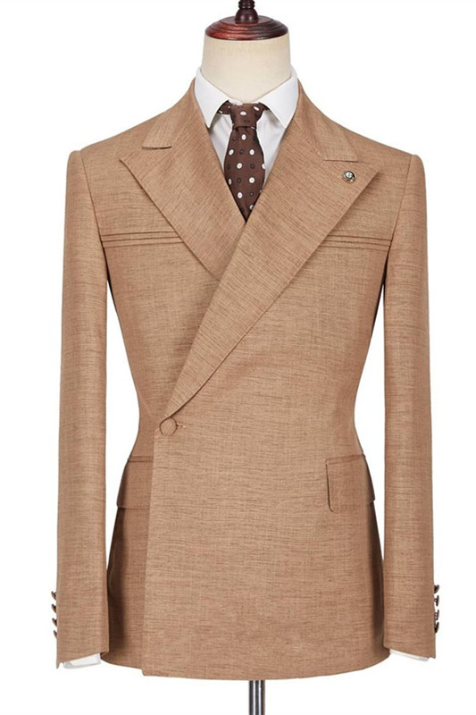 Elegant Brown Peaked Lapel Prince Suits for Prom with Ruffles
