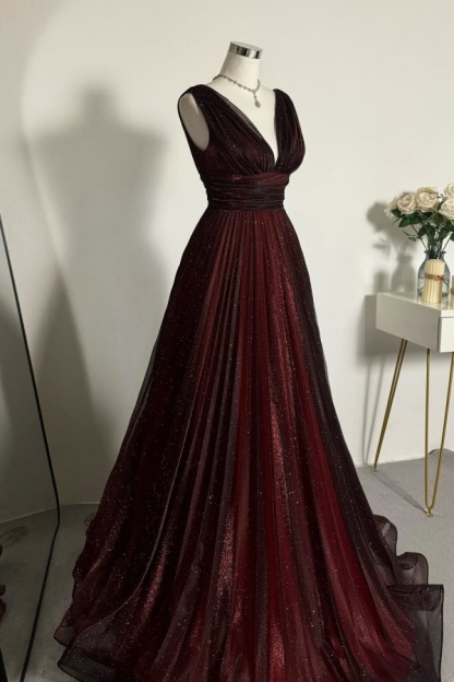 Red Black V-Neck Glittery Evening Dress