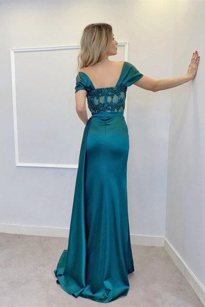 Off-The-Shoulder Evening Dress With Appliques