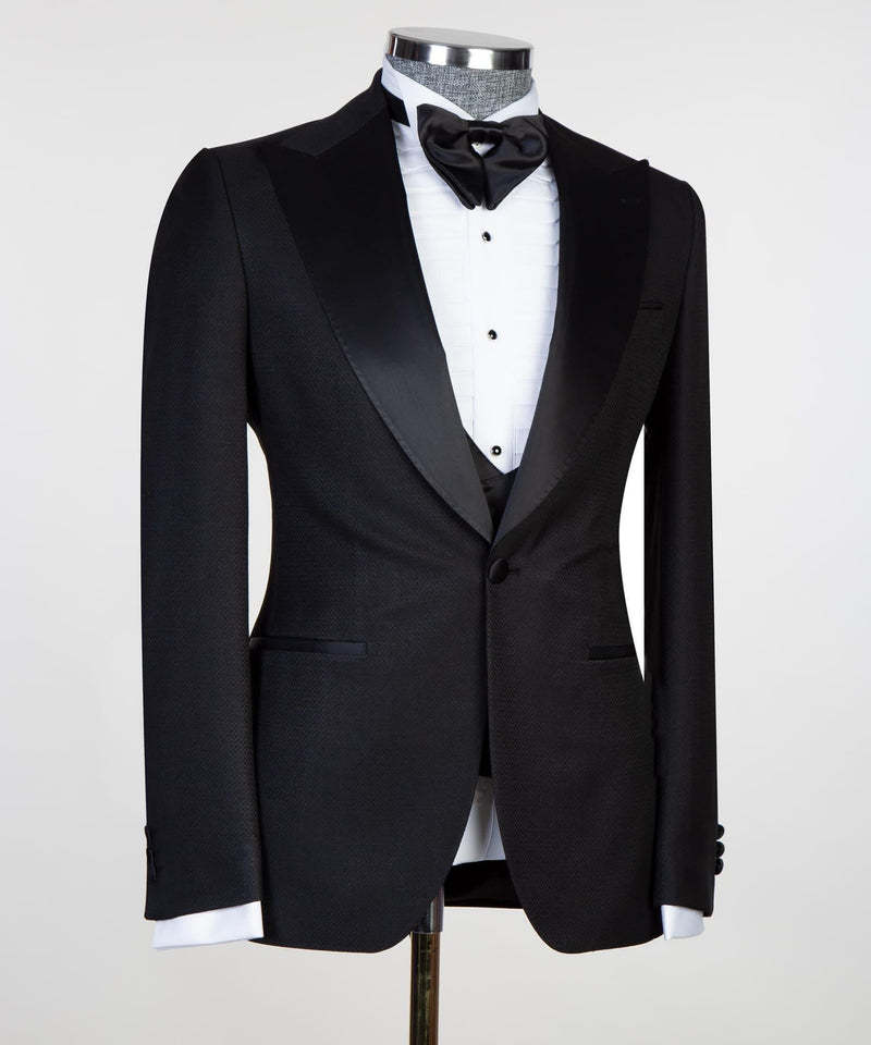 Edmund New Arrival Black Satin Peaked Lapel Men's Suits with Three-Piece