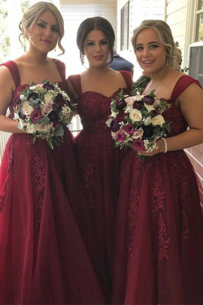 Straps Burgundy Lace Bridesmaid Dress Sweetheart