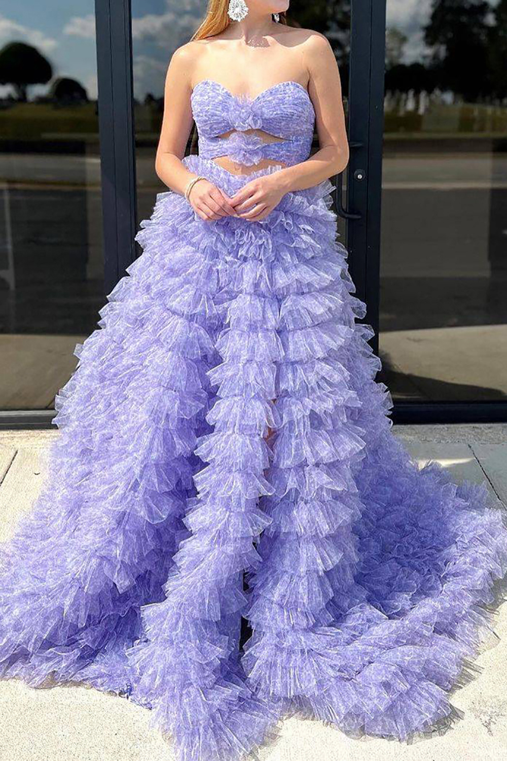Elegant Sweetheart Purple Tulle A-Line Long Prom Dress Featuring a Keyhole