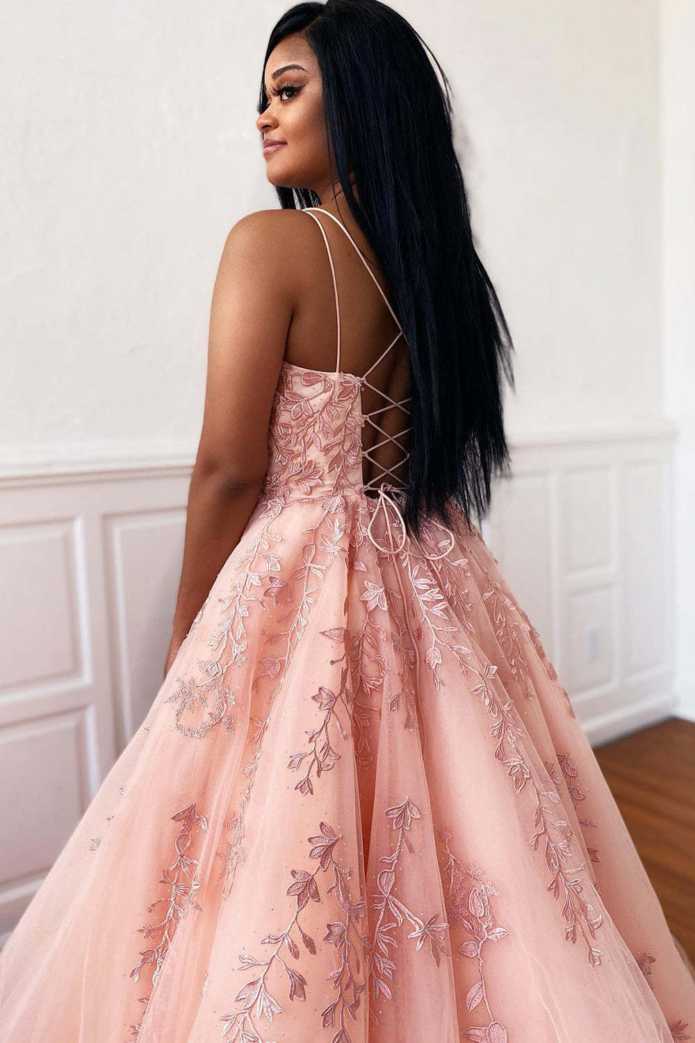 Prom Dress with Champagne Spaghetti Straps for Princess