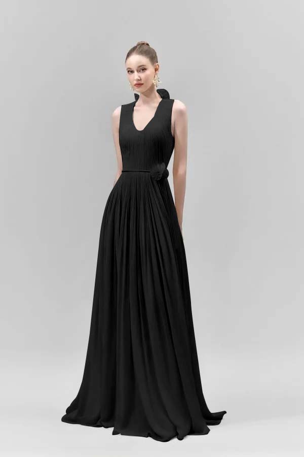 Chic Sleeveless Straps V Neck Long Formal Dress With Pleated Belt
