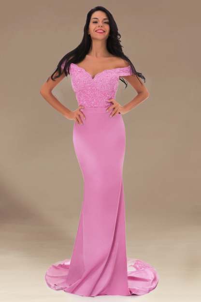 Mermaid Off-the-Shoulder Bridesmaid Dress with Appliques