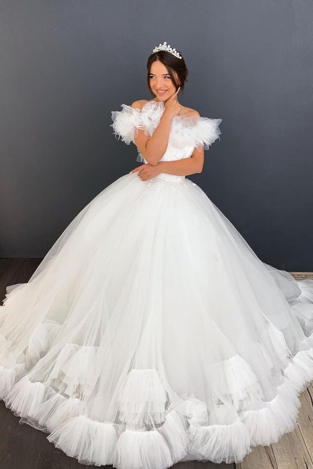 Chic Off-The-Shoulder Ball Gown Pleated Wedding Dress with Tulle Ruffles
