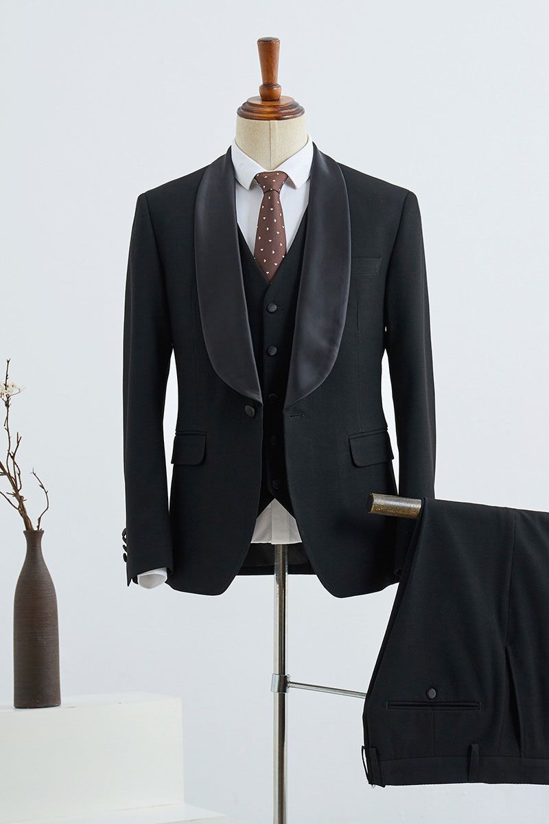 Elegant Slim-Fit Three-Piece Custom Wedding Suit for Grooms