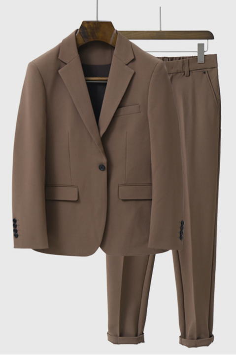 Popular Yahir Brown Peaked Lapel Prom Man's Suit with One Button