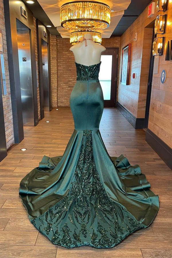 Dark Green Sleeveless Halter Mermaid Evening Dress