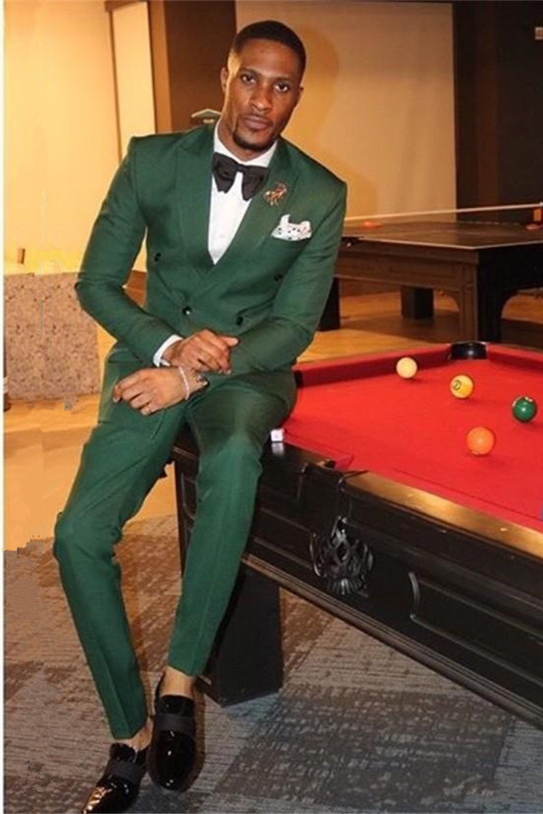 Fashion Dark Green Slim Fit Peaked Lapel Two-Piece Prom Suit for Boy with Double-Breasted