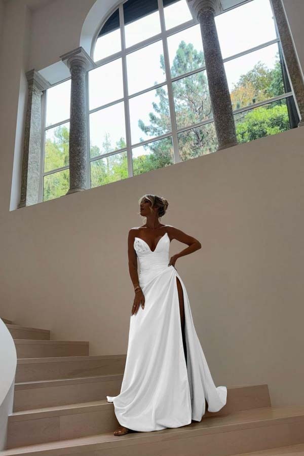 Strapless Sleeveless Long Mermaid Formal Dress With Split Pleated