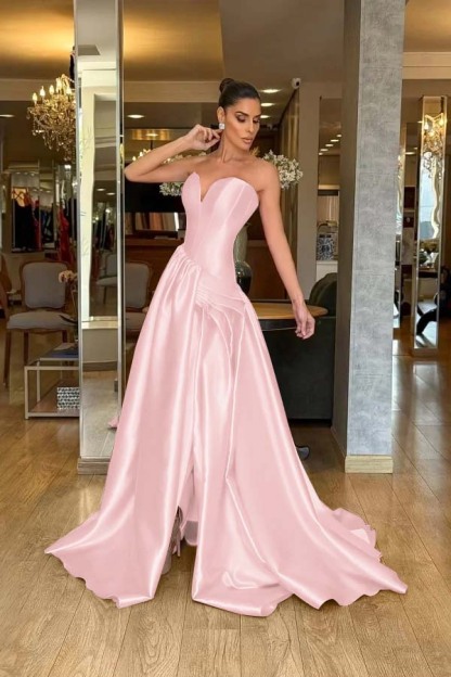 Stunning Strapless Sleeveless Long Split Formal Dress With Pleated
