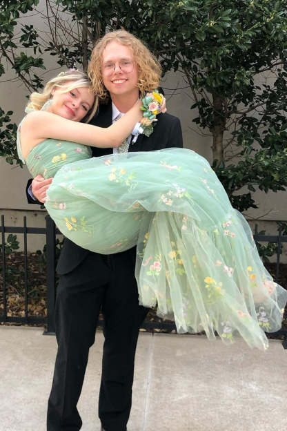Long Green Prom Dress with Spaghetti Straps and Embroidery in A-Line Style