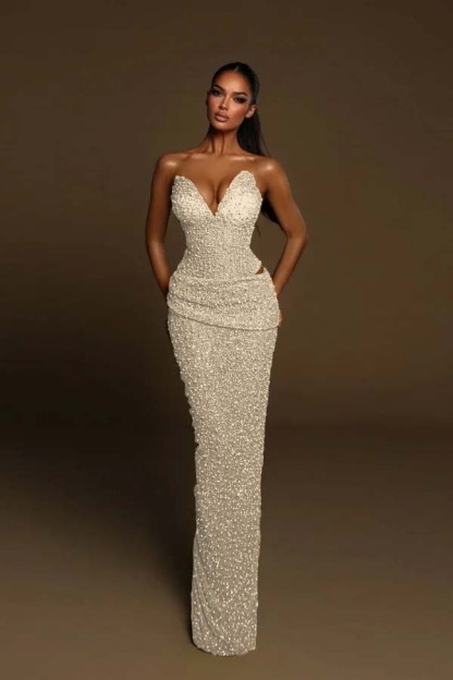 Strapless Sleeveless Long Mermaid Formal Dress With Pleated Beading