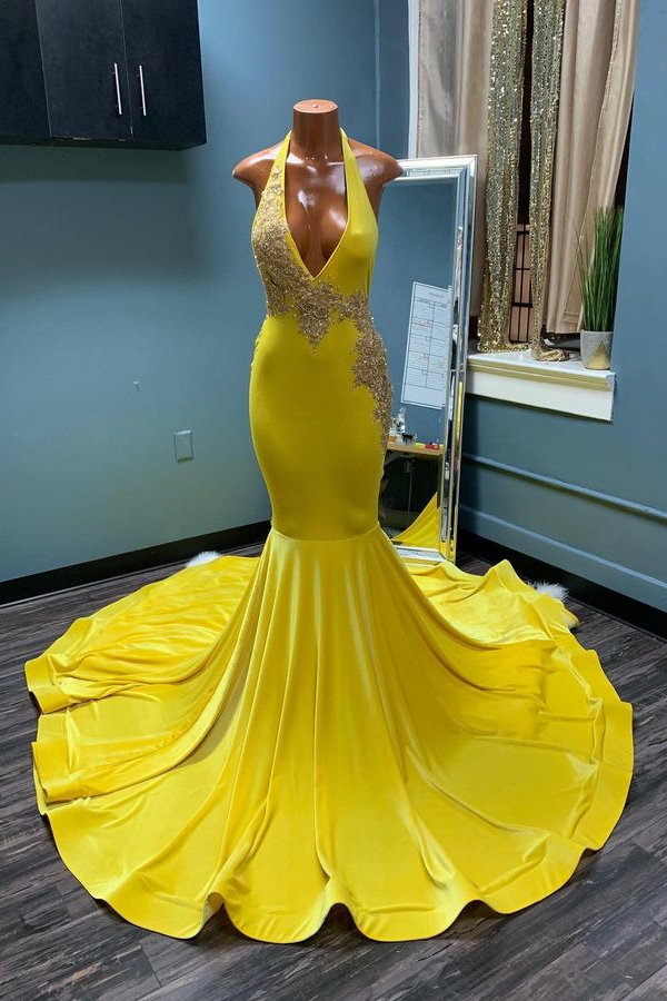 Yellow Halter Sleeveless Beading Mermaid Evening Dress