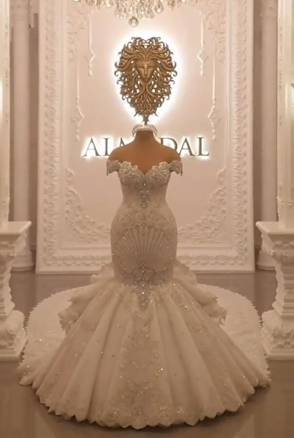 Gorgeous Floor-Length Backless Mermaid Off-The-Shoulder Wedding Dress with Crystal