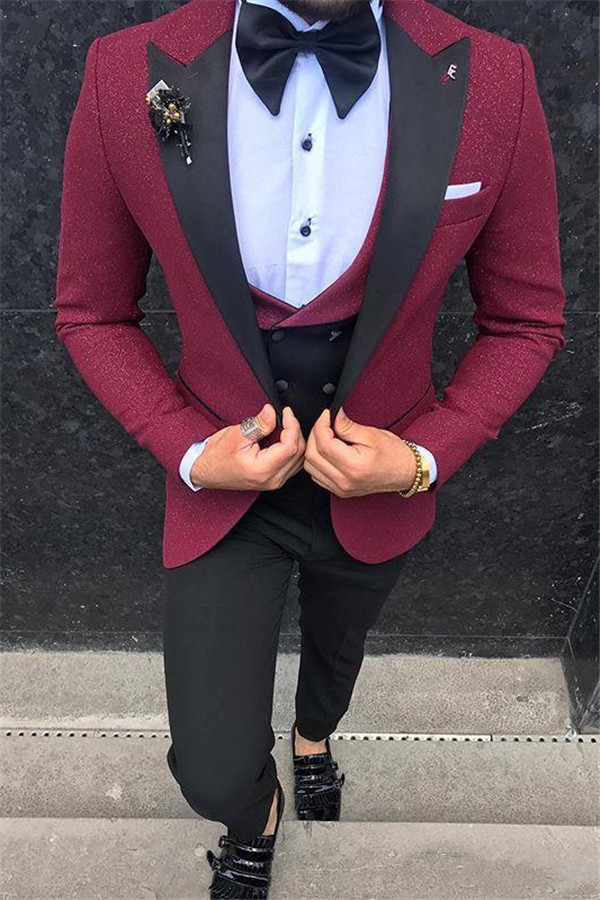 Popular Burgundy Peaked Lapel Groom and Groomsmen Suits with Three-Pieces
