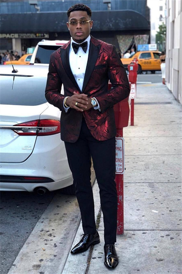 Stunning Formal Burgundy with Peaked Lapel Dinner Bespoke Prom Suit for Man