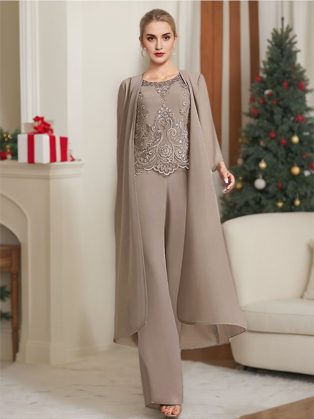 Floor-Length Round Neck Chiffon Pantsuits For The Mother Of The Bride With Jacket And Applique
