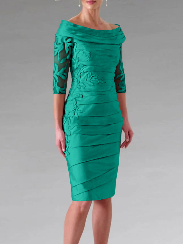 Half-Sleeve Knee-Length Sheath/Column Mother of the Bride Dress with Ruching and Appliques