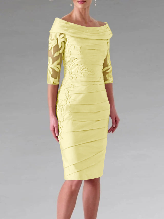 Half-Sleeve Knee-Length Sheath/Column Mother of the Bride Dress with Ruching and Appliques