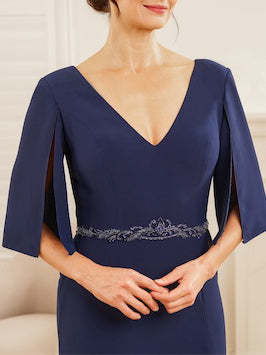 V-Neck Half-Sleeve Sheath/Column Dress for Mothers of the Bride & Groom with Appliques and Side Split