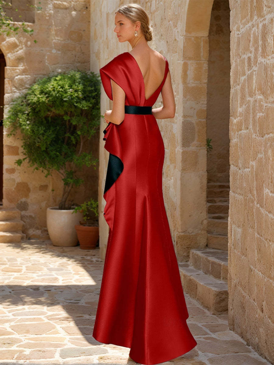 Sleeveless V-Neck Sheath/Column Dress for Mothers of the Bride & Groom with Appliques and Belt