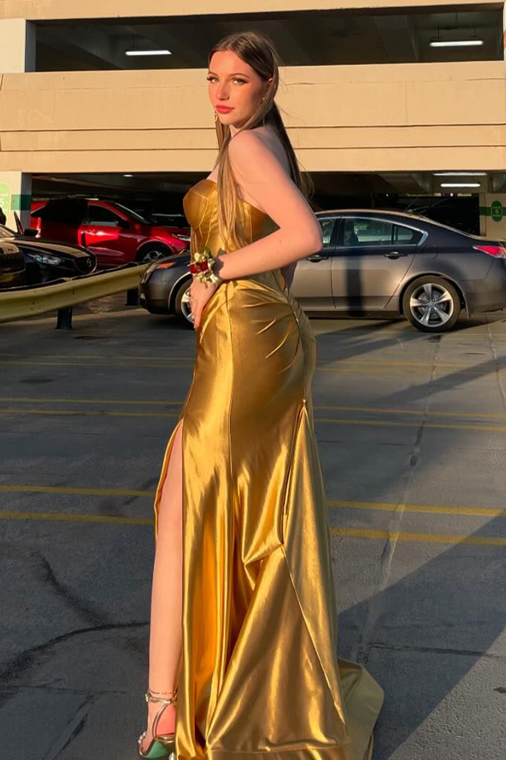 Elegant Long Corset Prom Dress in Gold Sweetheart Satin with Mermaid Cut and Front Split