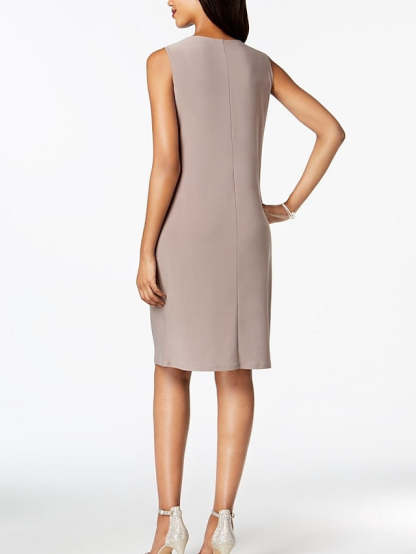 Elegant Knee-Length Mother of the Bride Sheath/Column Jewel Neck Dresses