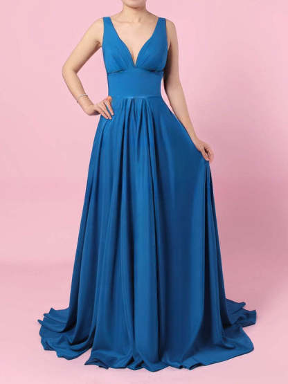 Silk-like Satin V-neck A-line Bridesmaid Dresses with Sweep Train and Split Front