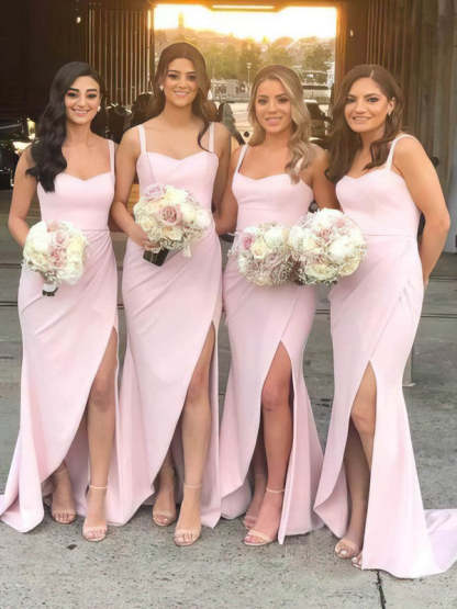 Elegant Sweetheart Sheath Bridesmaid Dresses with Split Front and Sweep Train