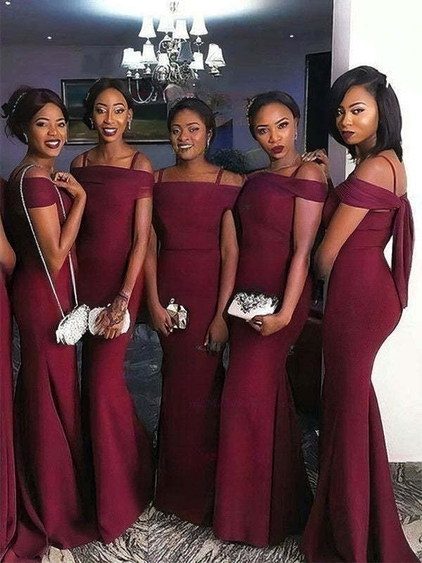 Elegant Bow Bridesmaid Dresses with Off-the-Shoulder and Trumpet/Mermaid Sweep Train Design