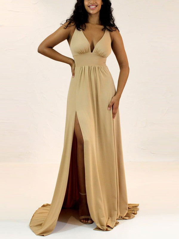 Stunning A-line V-neck Bridesmaid Dresses with Split Front and Jersey Sweep Train