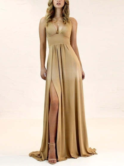 Elegant A-Line V-Neck Bridesmaid Dresses with Jersey Sweep Train and Split Front