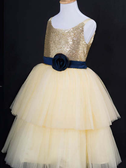 Scoop Neck Tulle Sequined Ball Gown with Sashes and Flowers for Girls