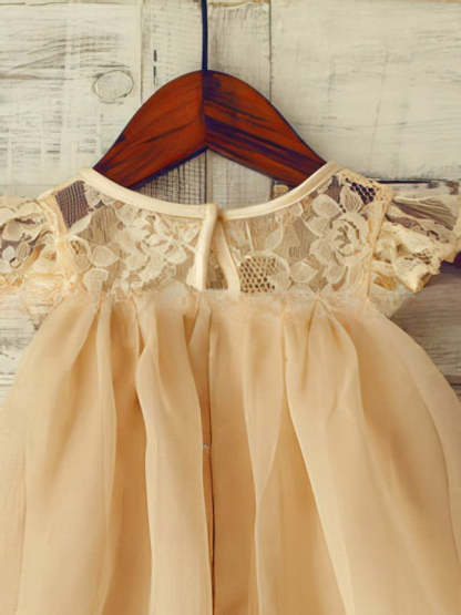A-line Scoop Neck Lace Chiffon Short/Mini Sashes/Ribbons Flower Girl Dresses