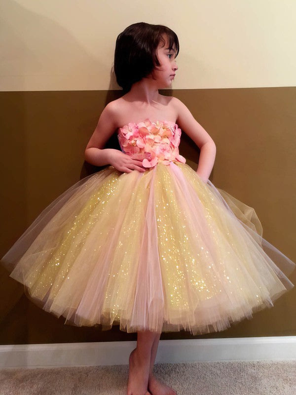 Beautiful Ball Gown Strapless Tulle Flower Girl Dresses with Sashes / Ribbons