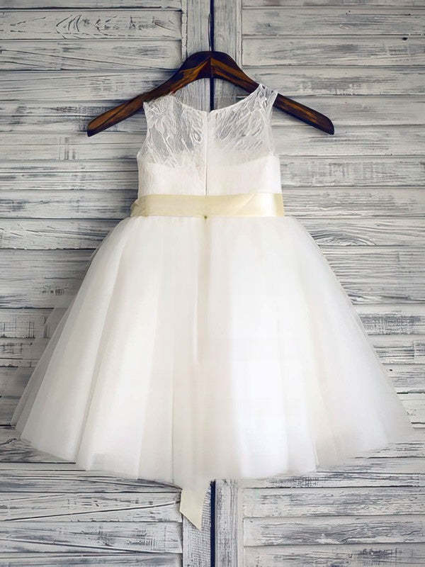 Beautiful Ball Gown Scoop Neck Lace Tulle Flower Girl Dresses with Sashes/Ribbons and Ankle-length Hem