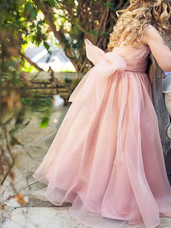 A-line Scoop Neck Organza Prettiest Flower Girl Dresses with Floor-length Sashes/Ribbons