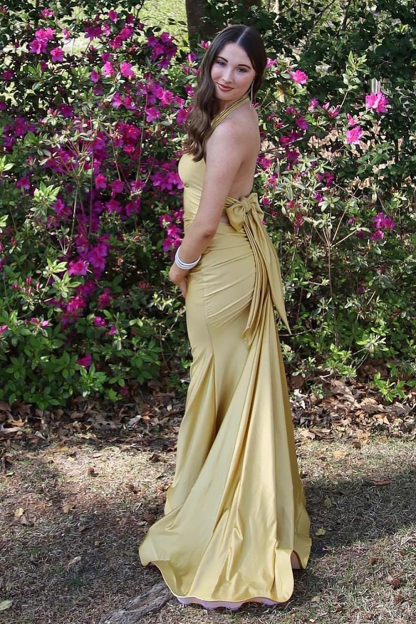 Elegant Light Blue Satin Mermaid Prom Dress with Halter Neckline and Backless Design