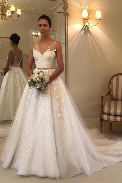 Popular Open Back Long A-Line Wedding Dress with Sweetheart Tulle