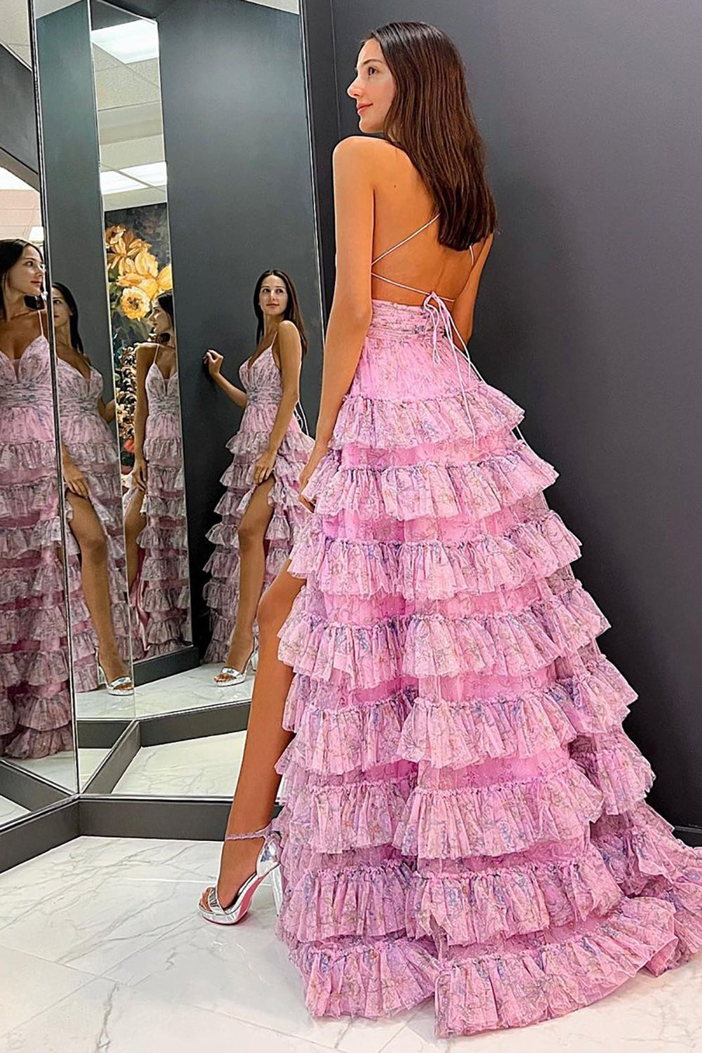 Elegant Pink Tulle A-Line Prom Dress with Spaghetti Straps and Ruffles