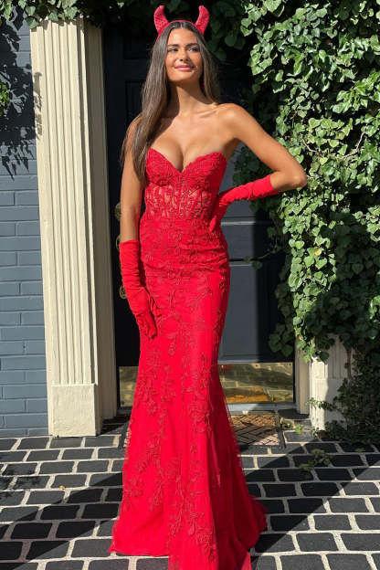 Sweetheart Neck Mermaid Prom Dress in Sky Blue with Appliques
