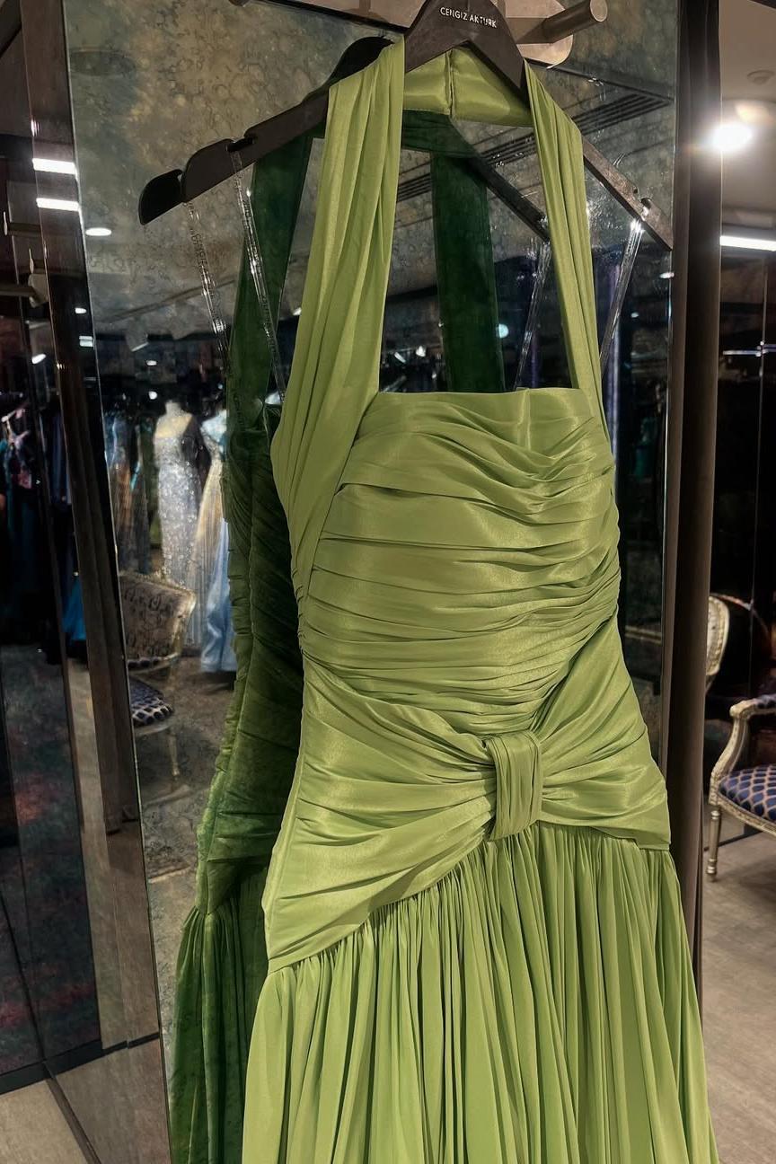 Charming Halter Sleeveless Long Formal Dress With Pleated Ruffles