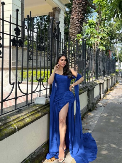 Strapless Sleeveless Long Mermaid Formal Dress With Split Pleated