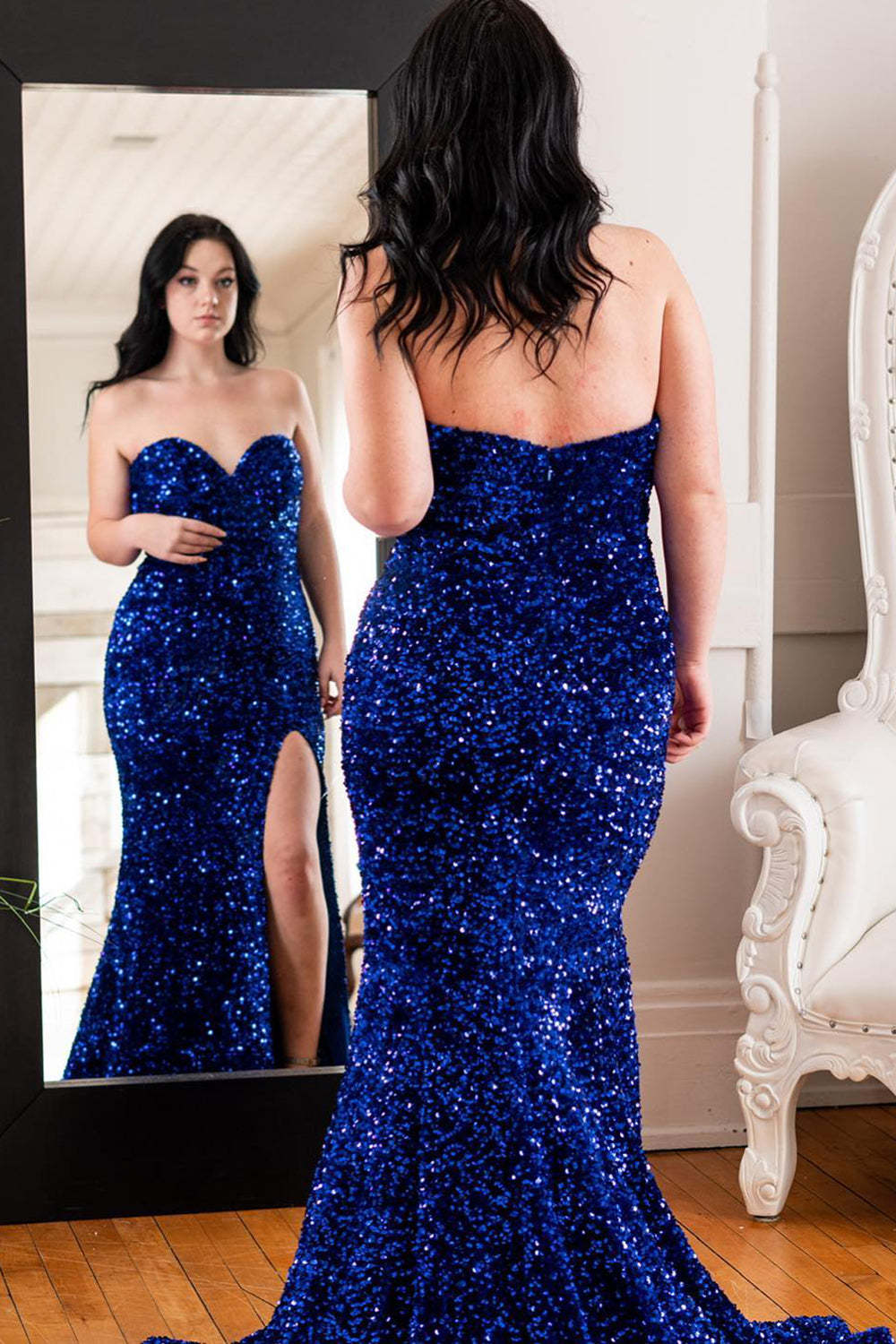 Royal Blue Sequined Plus Size Prom Dress with Sweetheart Neckline and Front Split