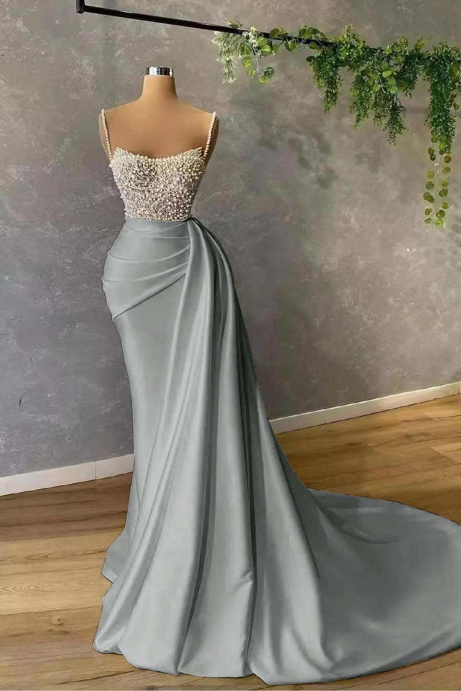 Spaghetti-Straps Elegant Pearl Mermaid Evening Dress With Sequins Pleat