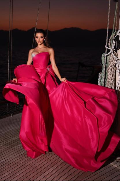 Fuchsia Sleeveless Strapless Long Formal Dress With Pleated Beading