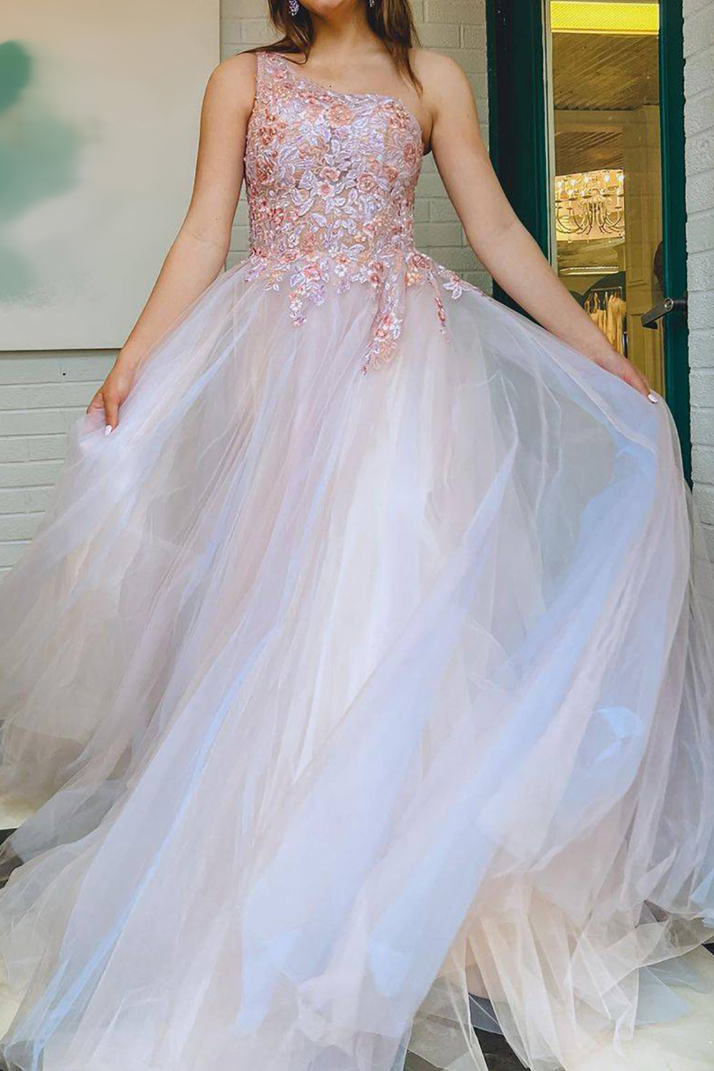 Elegant One Shoulder Grey Pink A-Line Prom Dress Featuring Appliques