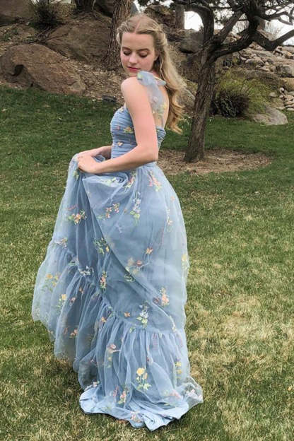 Long Green Prom Dress with Spaghetti Straps and Embroidery in A-Line Style